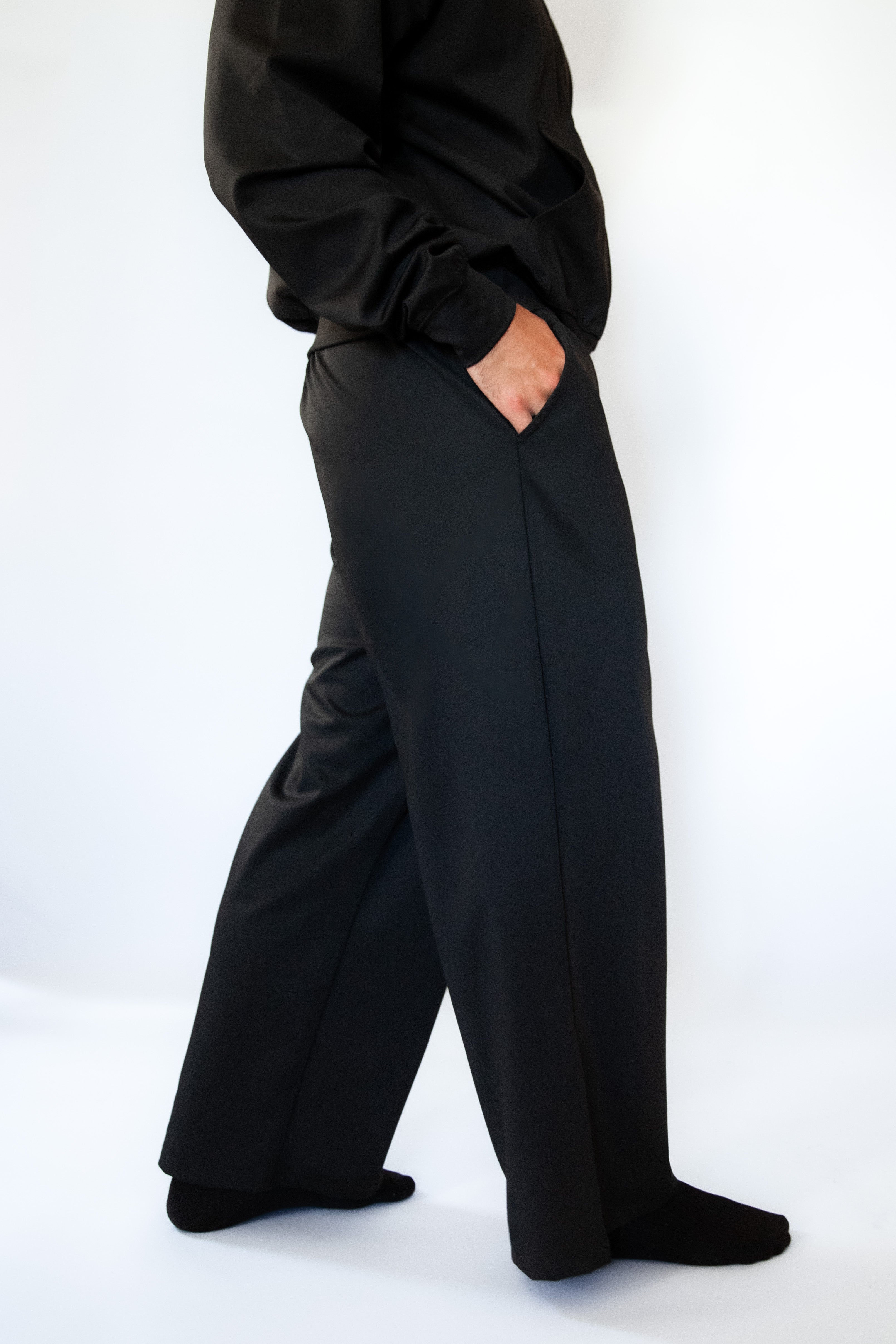 [PREORDER ONLY] LUU Pet Hair Resistant Wide Leg Pants